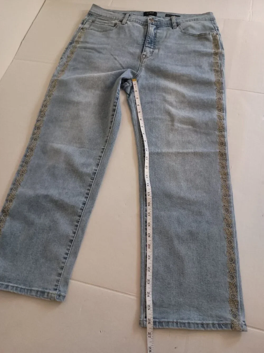 Curve Appeal High Rise Straight Ankle Jeans Light Wash Embroidered Women’s 14 VG - Picture 14 of 16